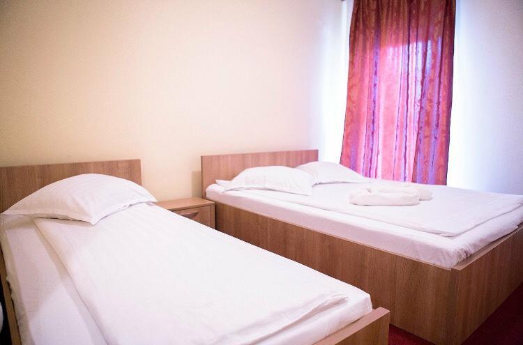 Hotel FAN Alba Iulia Exterior foto